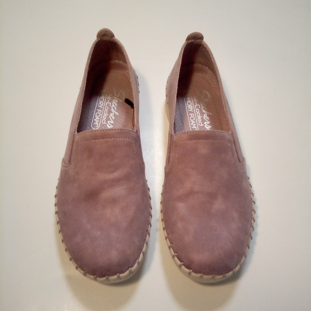 Skechers So Smooth Lavender Vegan Slip On Cushioned Memory Foam Shoe Size 6.5